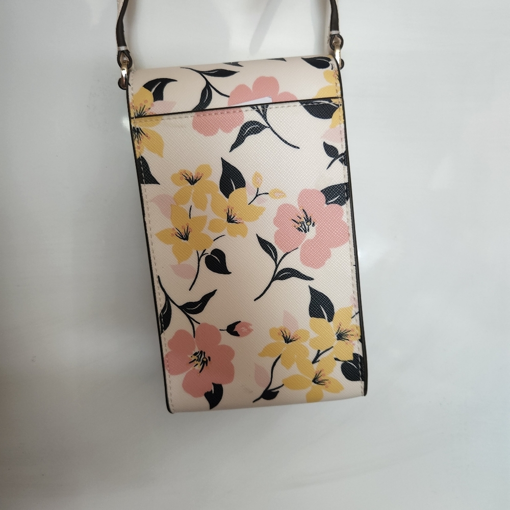 Kate spate Staci north  flap phone crossbody - Picture 4 of 5